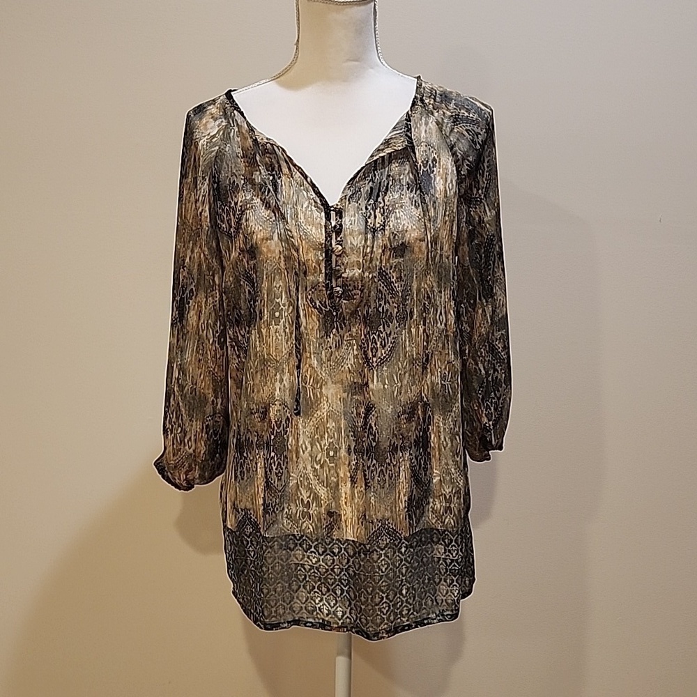 Liz Claiborne top. Size S